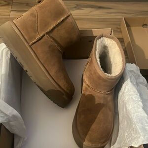 Uggs platform